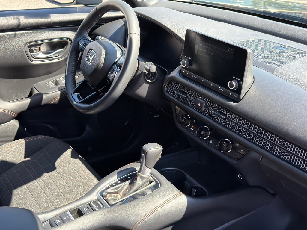 Used 2024 Honda HR-V Sport image 13