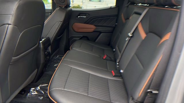 Used 2023 GMC Canyon AT4 w/ AT4 Premium Package image 19
