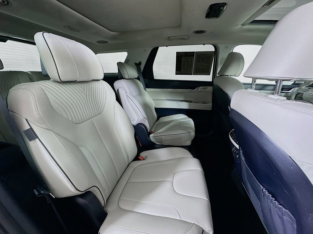 Used 2024 Hyundai Palisade Calligraphy FWD image 11