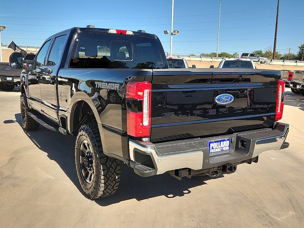 New 2026 Ford F250 Lariat image 2