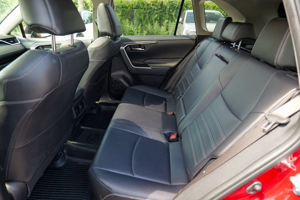 Used 2019 Toyota RAV4 XLE Premium w/ All Weather Liner Package AWD/4WD image 27