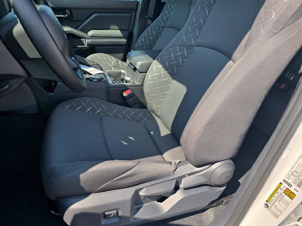 New 2026 Toyota Tacoma SR5 AWD/4WD image 17