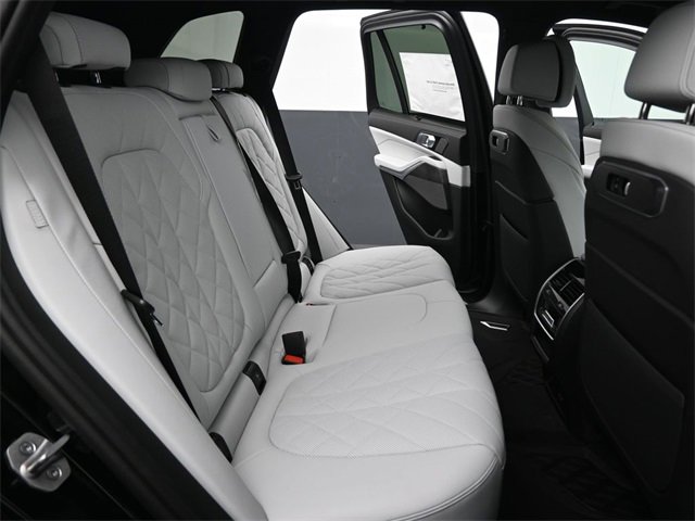 New 2026 BMW X5 sDrive40i w/ Climate Comfort Package image 29