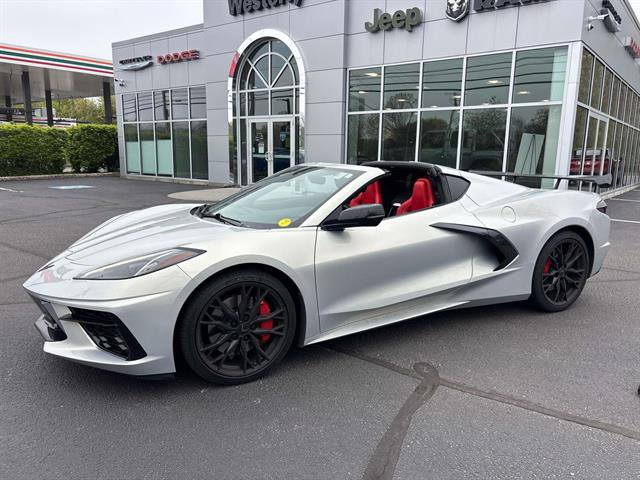 Used 2023 Chevrolet Corvette Stingray Coupe w/ Z51 Performance Package RWD image 12