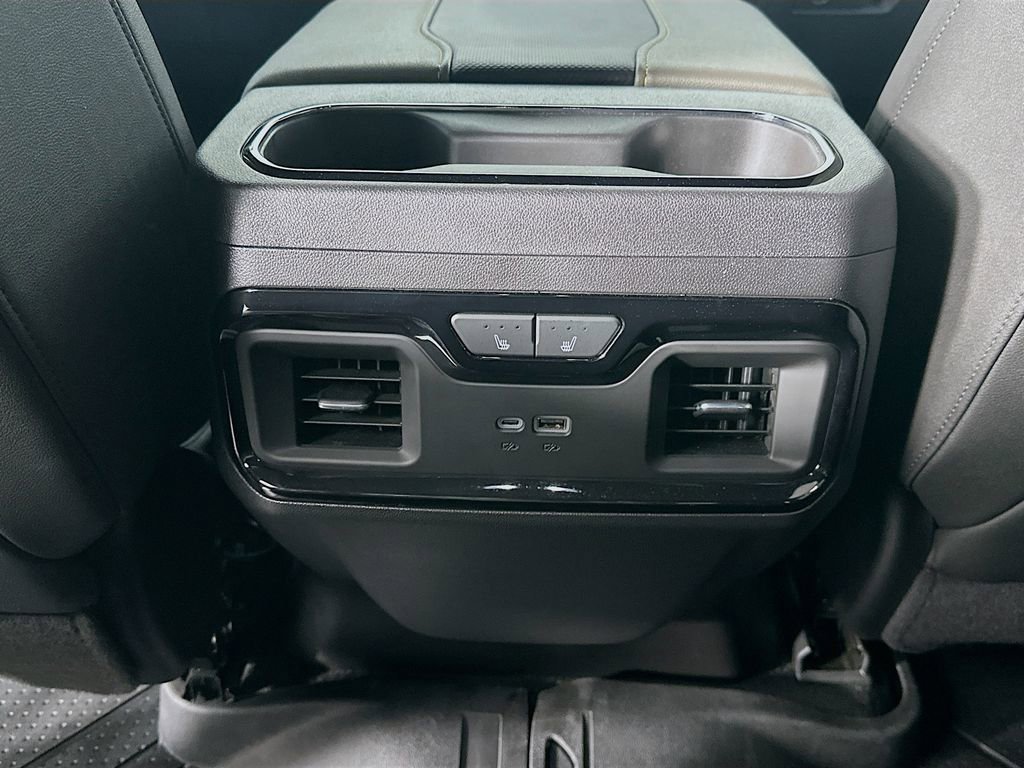 Used 2025 Chevrolet Silverado 1500 ZR2 w/ Technology Package image 22