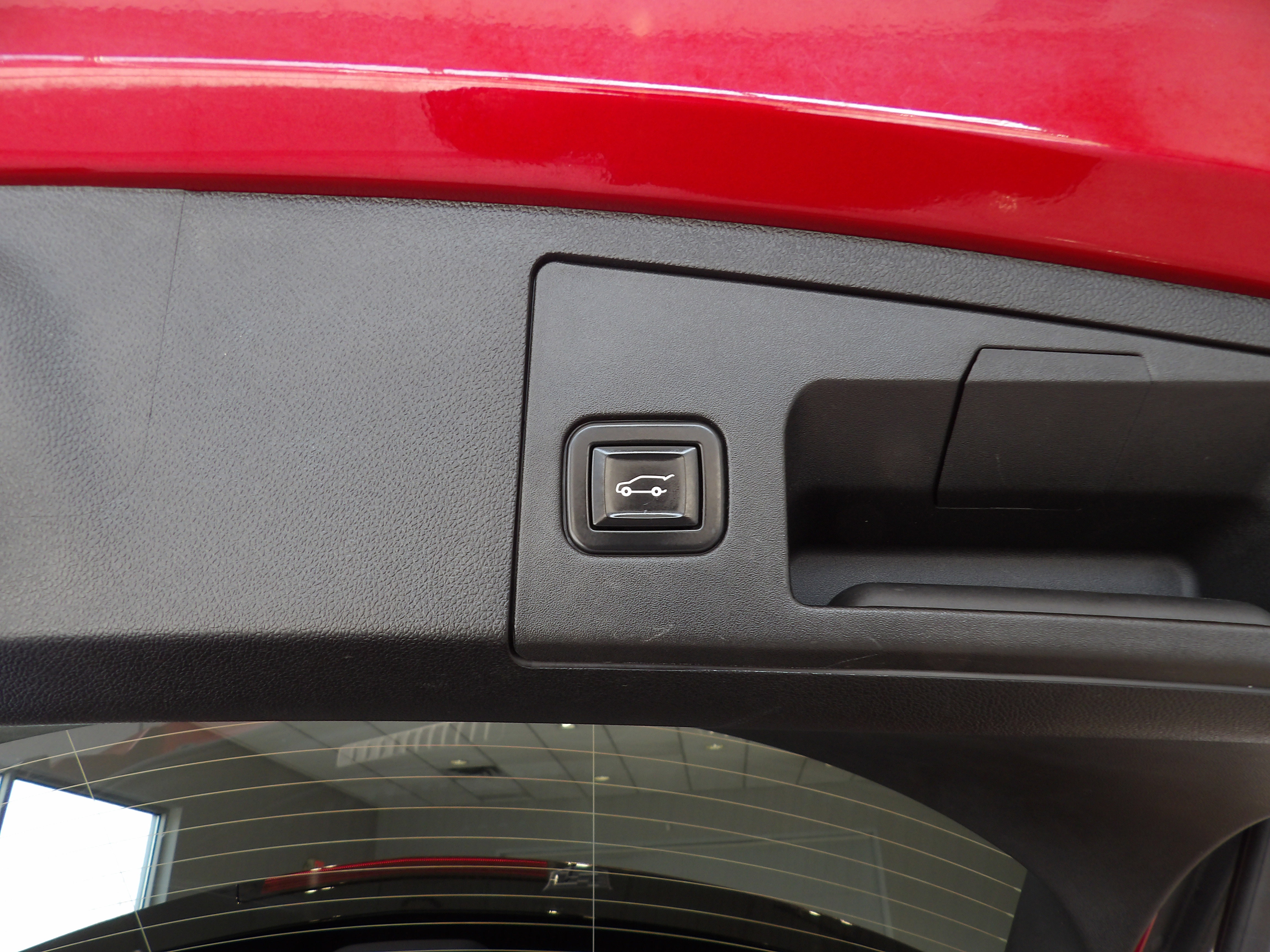 Used 2021 Cadillac XT4 Sport AWD/4WD image 19