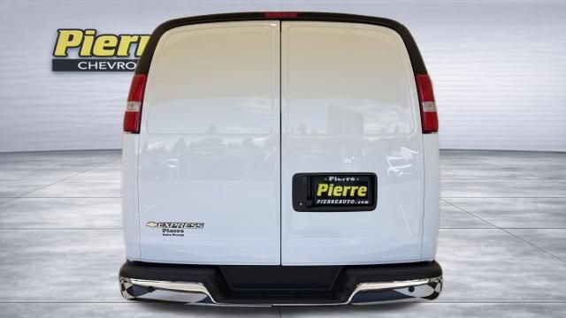 New 2026 Chevrolet Express 2500 w/ Driver Convenience Package RWD image 3