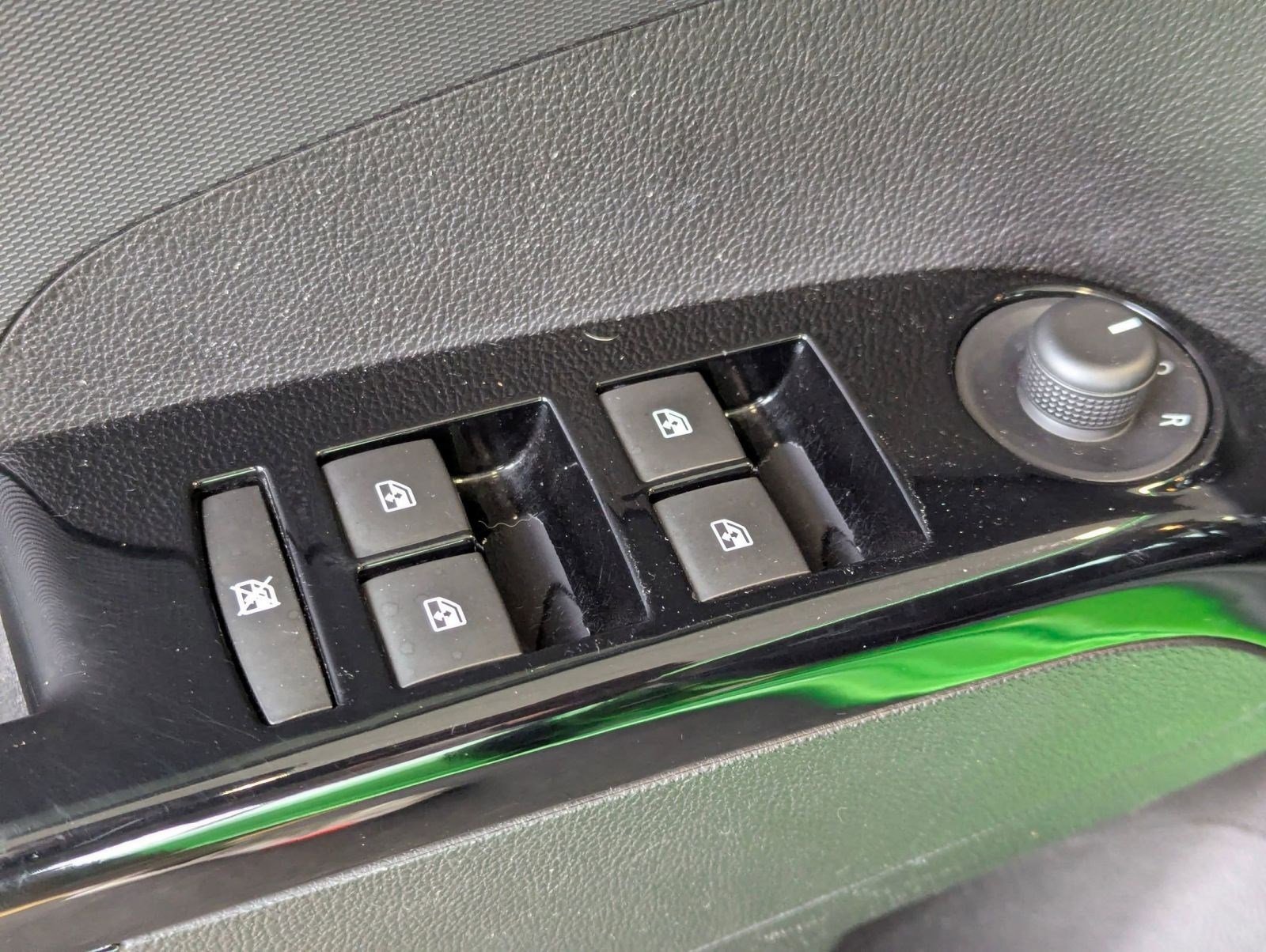 Used 2015 Chevrolet Sonic RS image 22