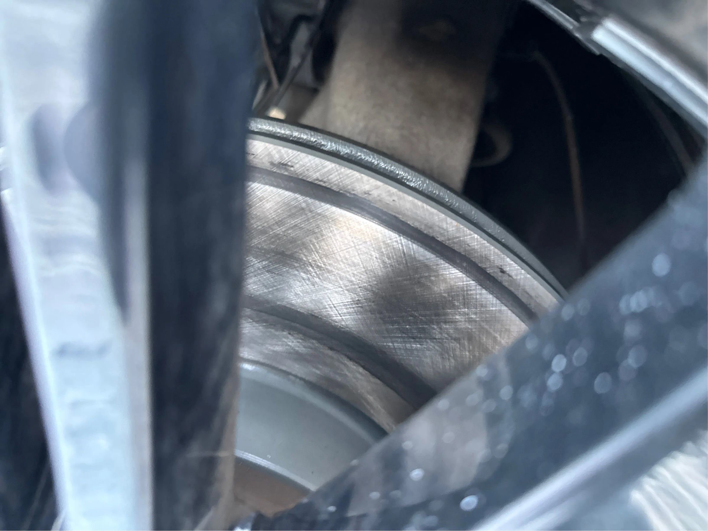 Used 2018 Land Rover Discovery HSE Luxury image 14