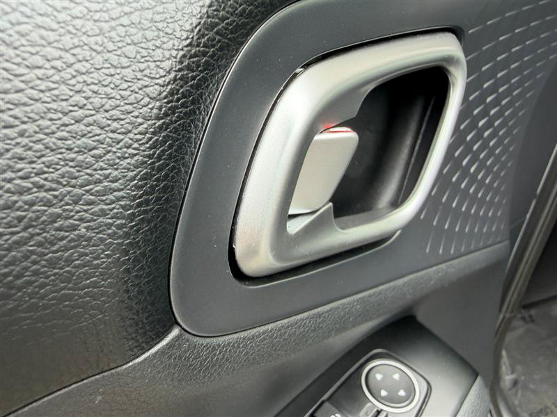 Used 2020 Kia Soul S FWD image 25