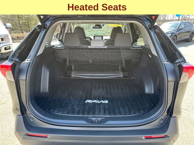 Used 2025 Toyota RAV4 XLE image 12