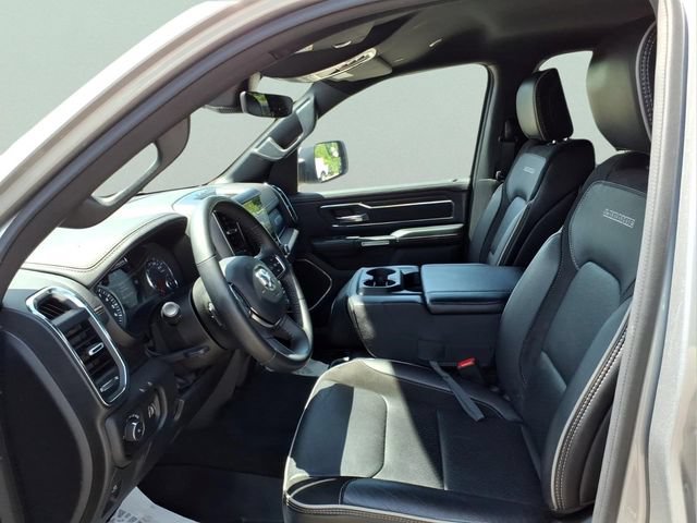 Used 2024 RAM 1500 Laramie AWD/4WD image 11