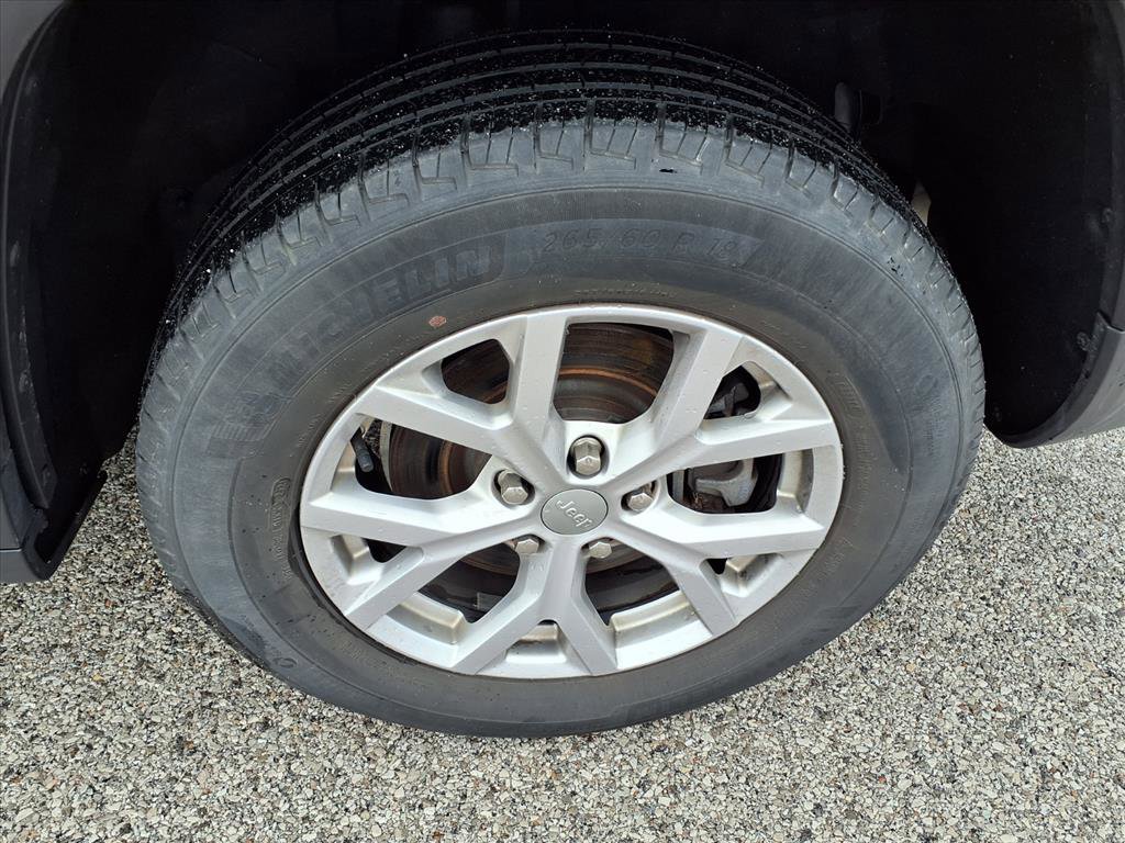 Used 2021 Jeep Grand Cherokee L Limited image 32