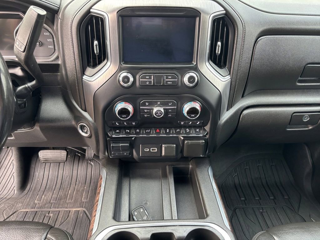 Used 2020 GMC Sierra 1500 Denali w/ Denali Ultimate Package AWD/4WD image 12