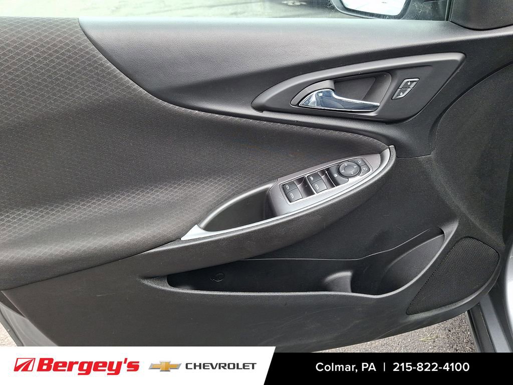 Used 2023 Chevrolet Malibu LT image 14