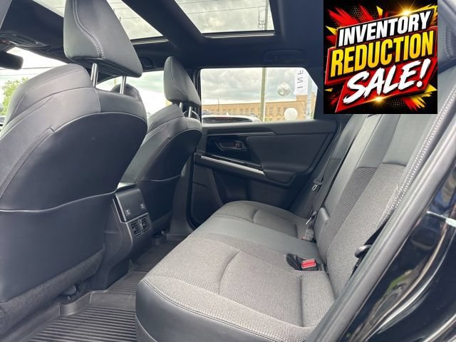 Used 2023 Toyota bZ4X AWD image 29