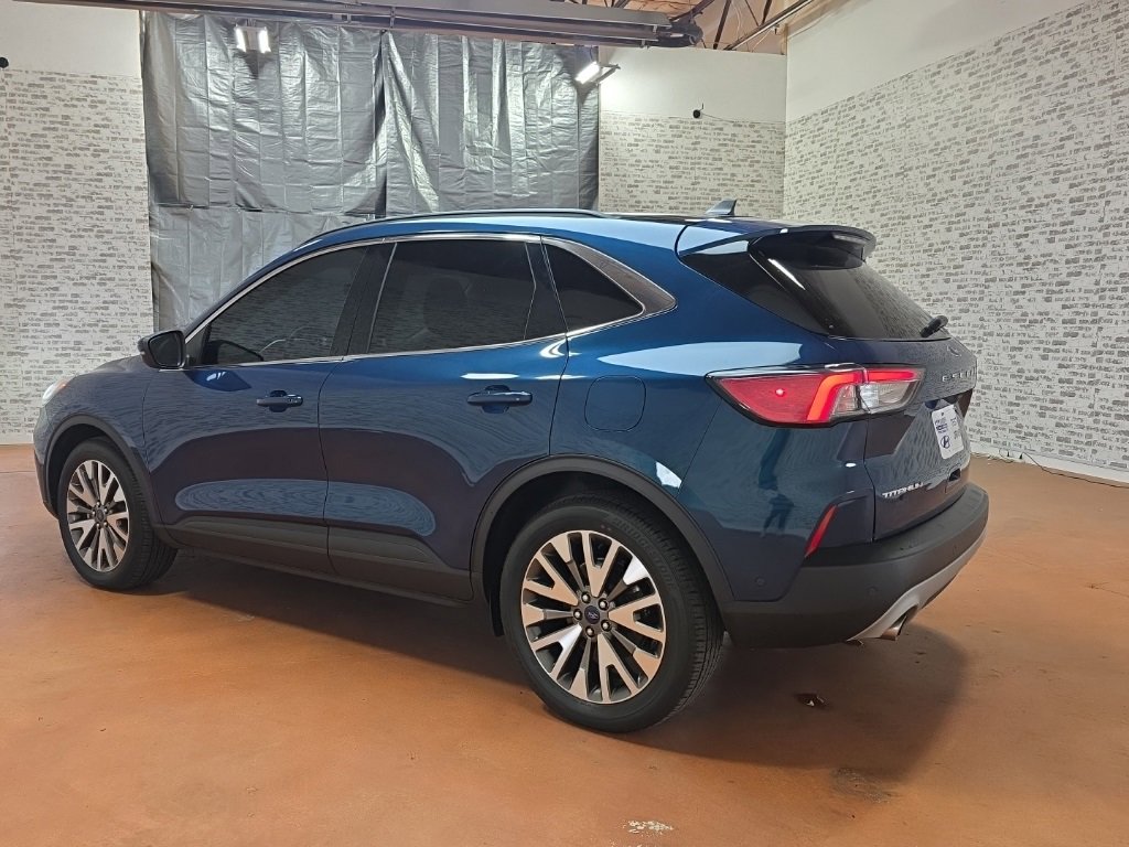 Used 2020 Ford Escape Titanium w/ Titanium Premium Package 2.0 image 7
