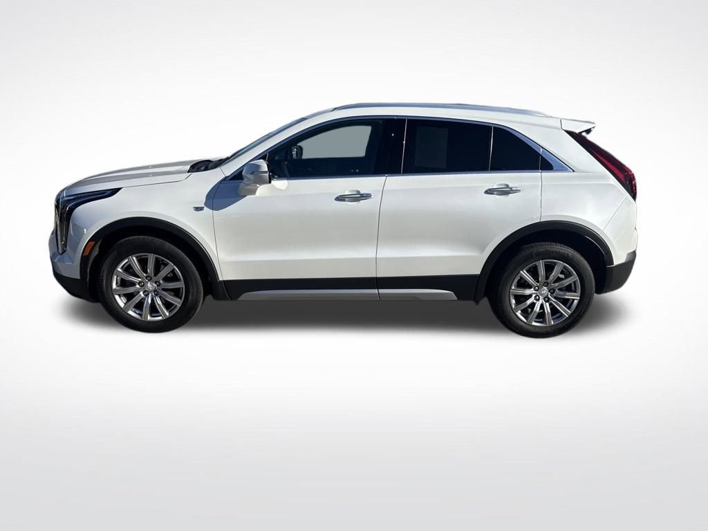 Used 2023 Cadillac XT4 Premium Luxury w/ Technology Package image 3