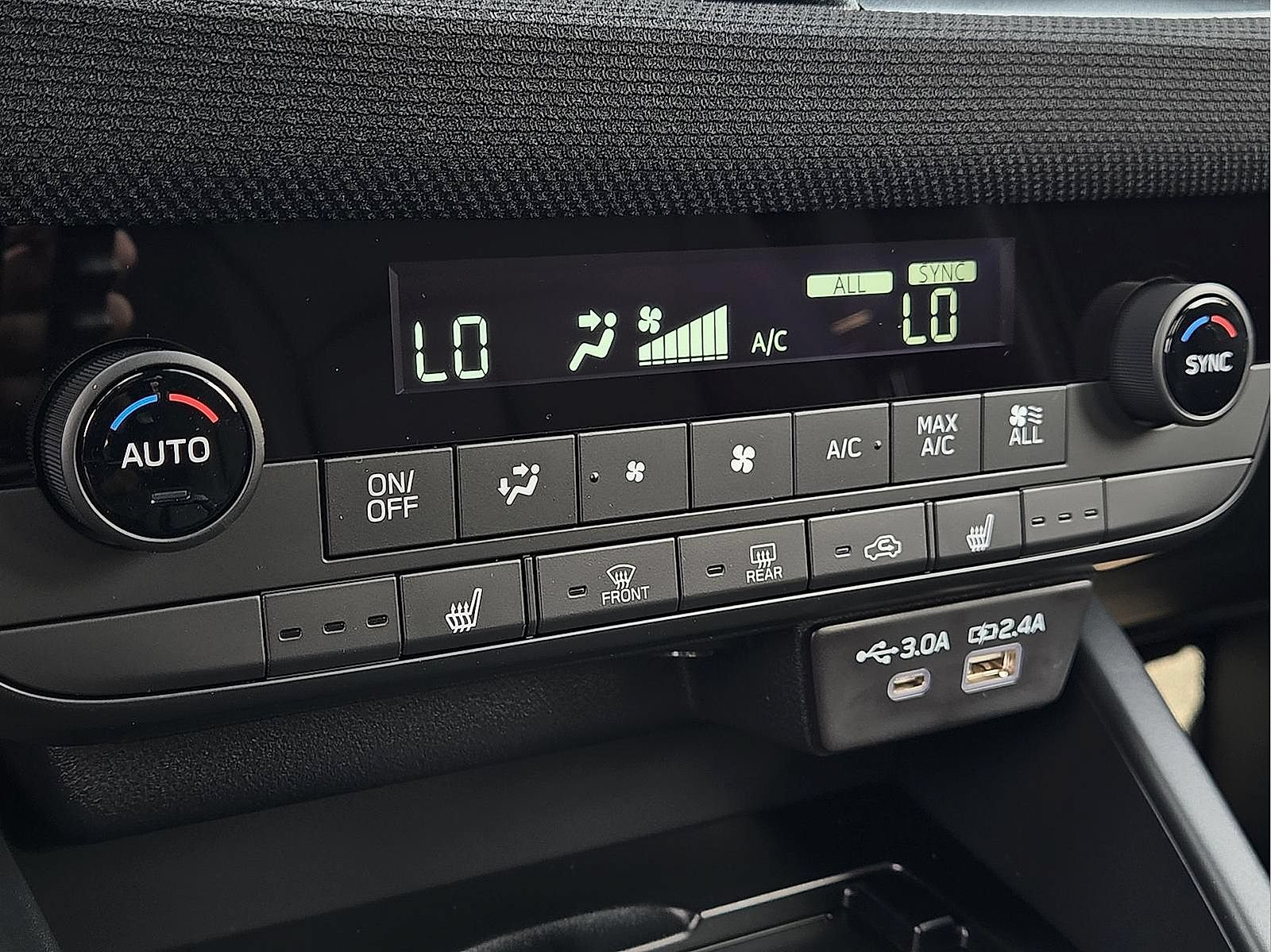 New 2026 Subaru Outback Premium AWD/4WD image 16