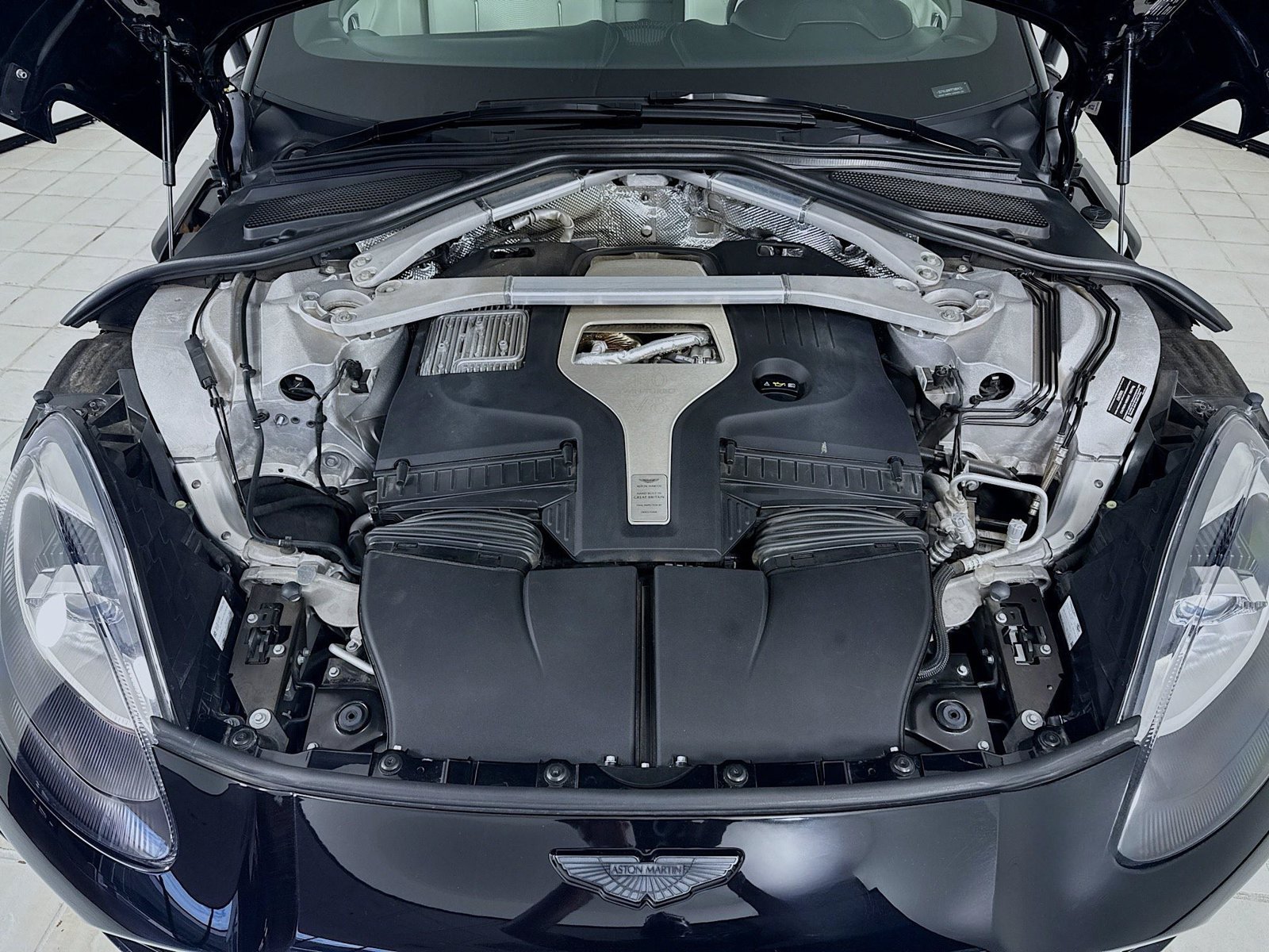 Used 2023 Aston Martin DBX 707 AWD/4WD image 29