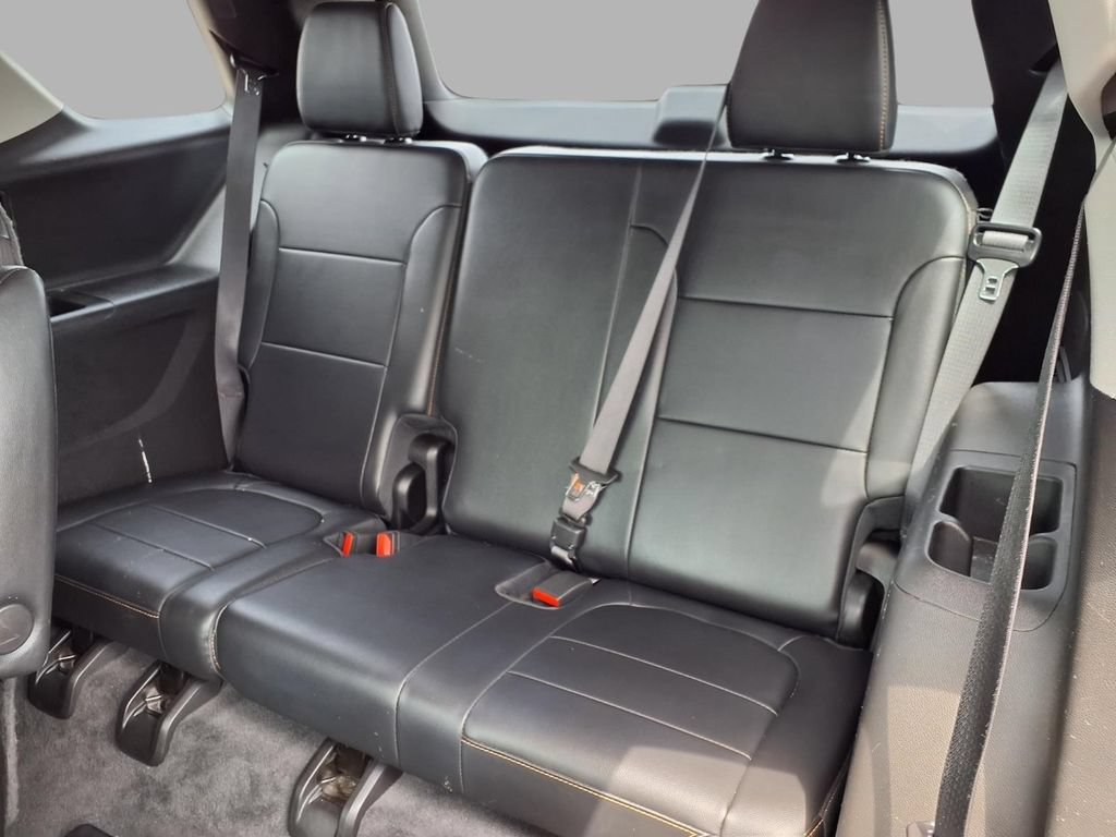Used 2019 Chevrolet Traverse LT AWD/4WD image 24