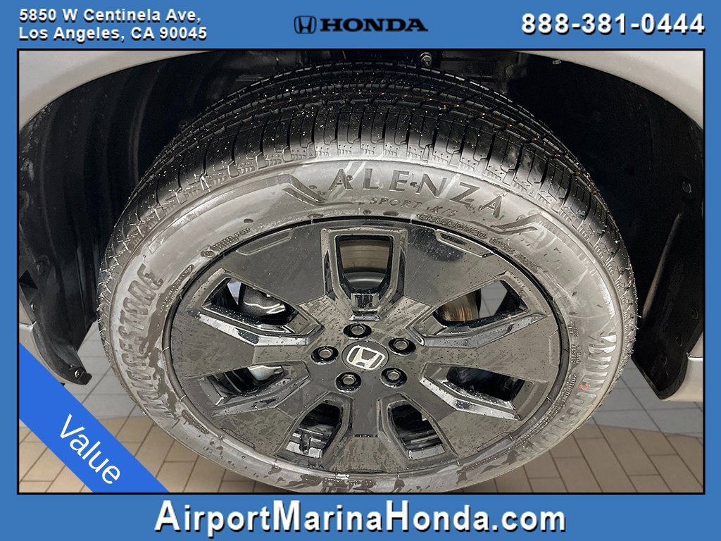 Used 2026 Honda Pilot Black Edition image 11