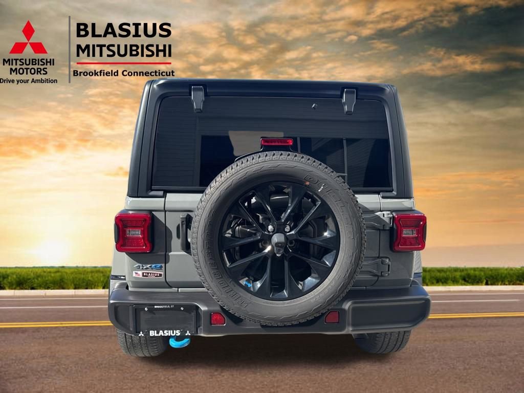 Used 2023 Jeep Wrangler Unlimited Sahara image 13