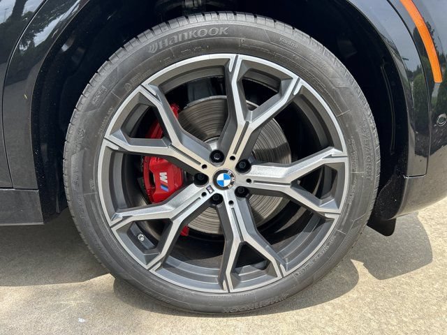 Used 2023 BMW X6 xDrive40i w/ M Sport Package AWD/4WD image 26