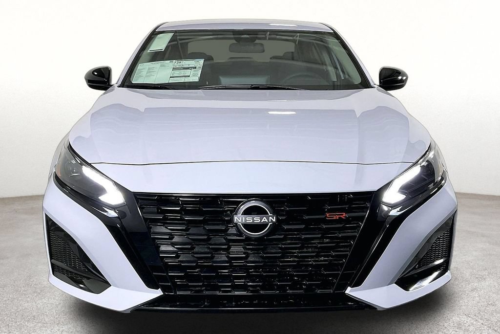 New 2026 Nissan Altima 2.5 SR AWD/4WD image 3