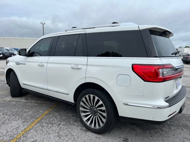 Used 2020 Lincoln Navigator Reserve w/ Luxury Package AWD/4WD image 4