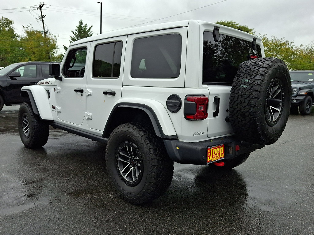 Certified 2026 Jeep Wrangler Unlimited Rubicon AWD/4WD image 4