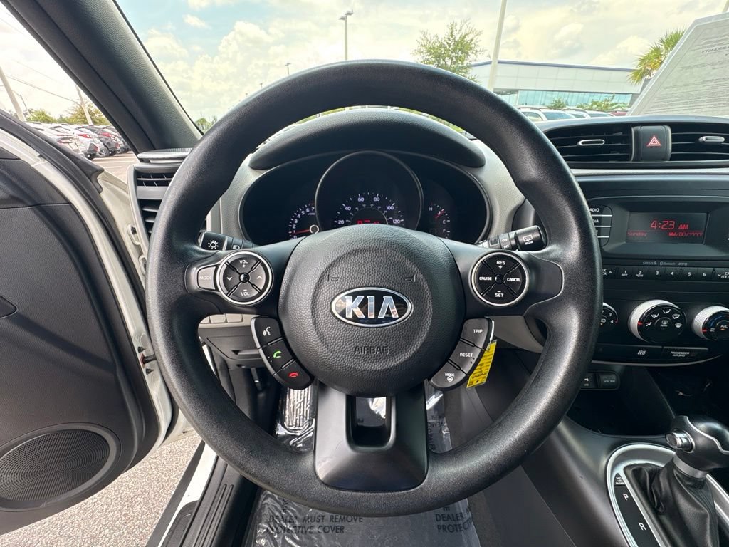 Used 2016 Kia Soul FWD image 24