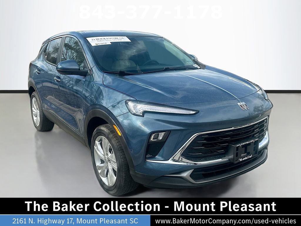 Used 2024 Buick Encore GX Preferred w/ Comfort Package image 3