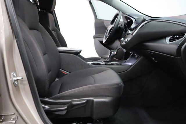 Used 2023 Chevrolet Malibu LT w/ Driver Confidence Package FWD image 8