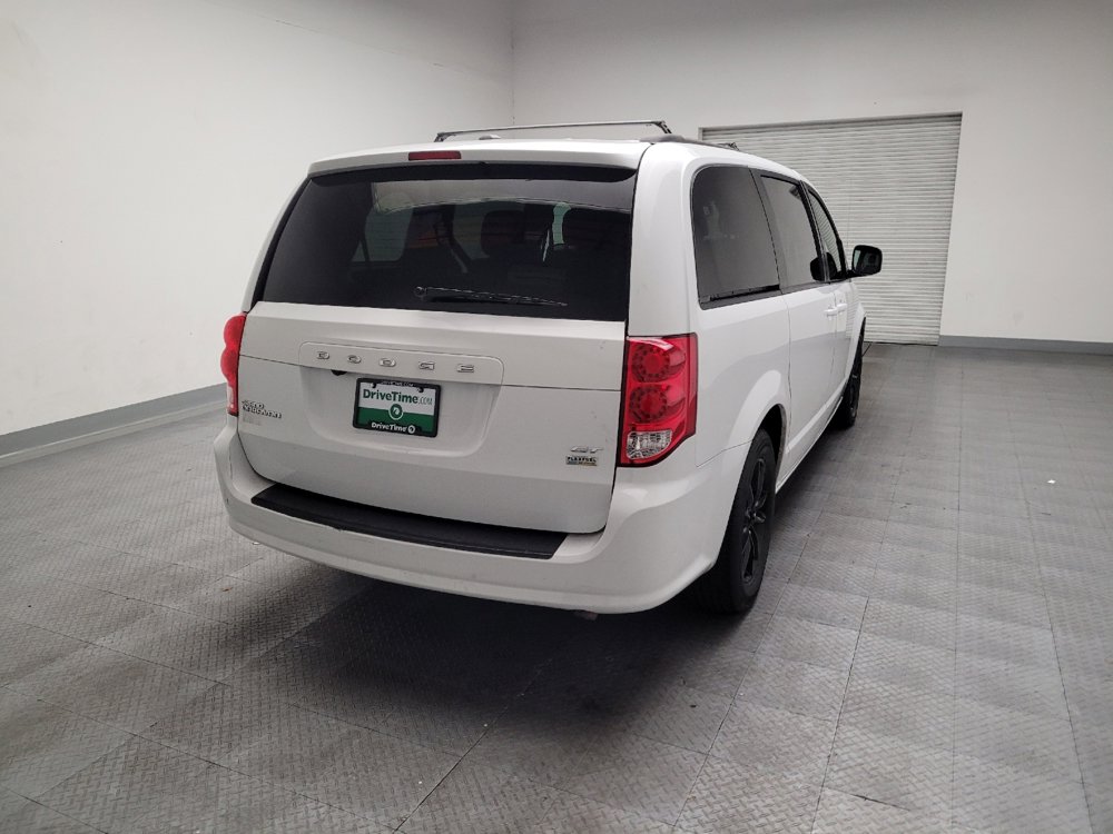 Used 2019 Dodge Grand Caravan GT image 7
