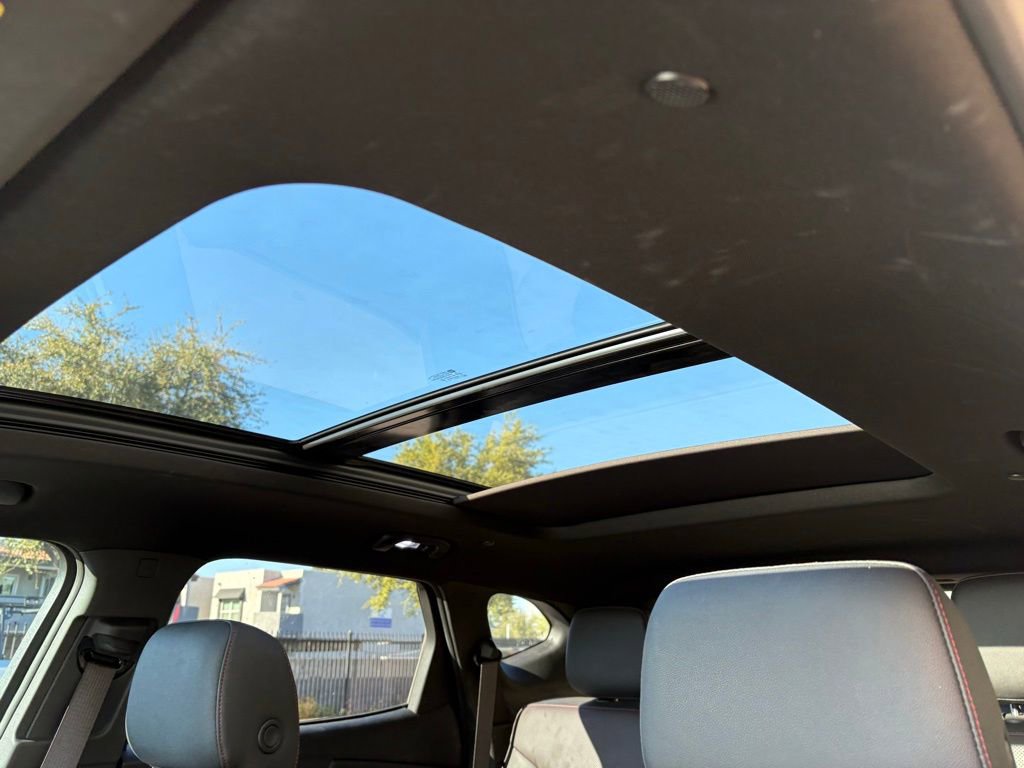 Used 2022 Chevrolet Blazer RS w/ Enhanced Convenience Package image 10