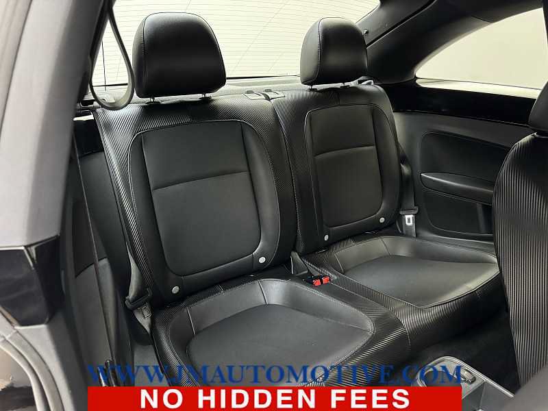 Used 2012 Volkswagen Beetle 2.5 FWD image 16