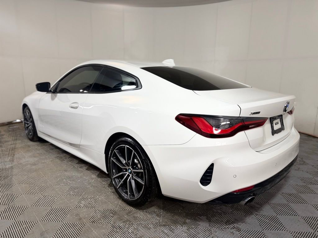 Used 2021 BMW 430i xDrive Coupe w/ Convenience Package AWD/4WD image 4