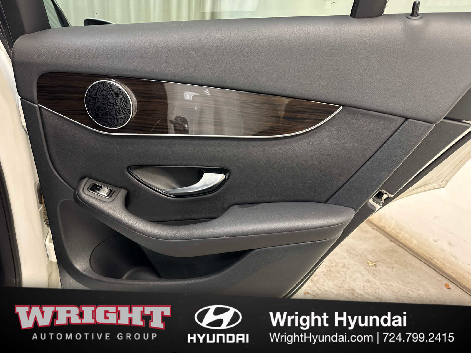 Used 2017 Mercedes-Benz GLC 300 4MATIC image 15