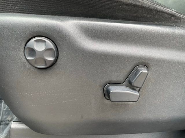 Used 2021 Jeep Grand Cherokee Limited image 10