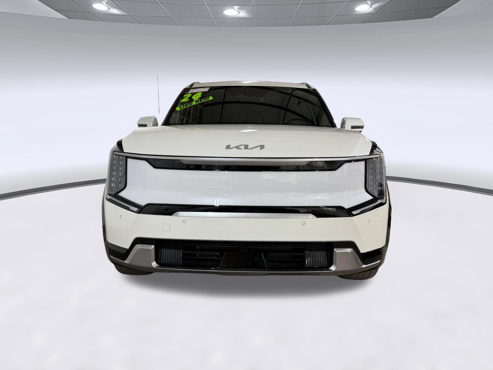 Used 2024 Kia EV9 Land AWD/4WD image 6