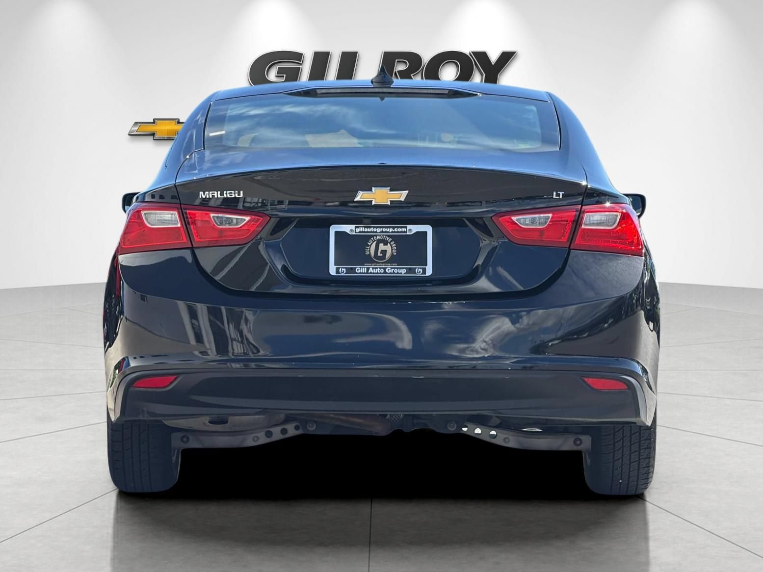 Used 2023 Chevrolet Malibu LT FWD image 4