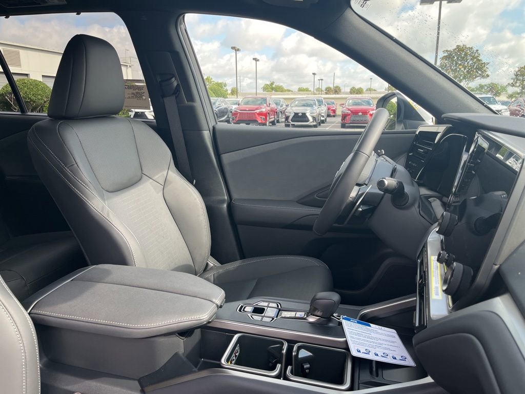 New 2026 Lexus TX 350 AWD image 9