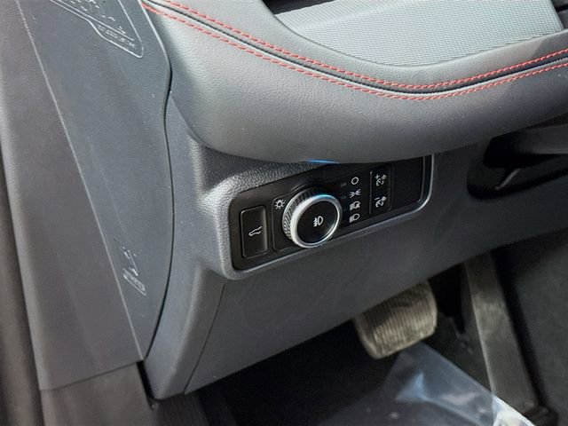 Used 2025 Ford Explorer ST image 10