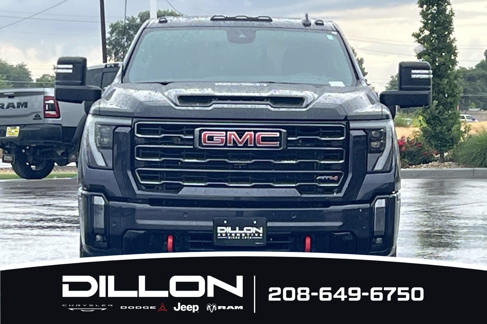 Used 2024 GMC Sierra 2500 AT4 w/ AT4 Premium Plus Package AWD/4WD image 12