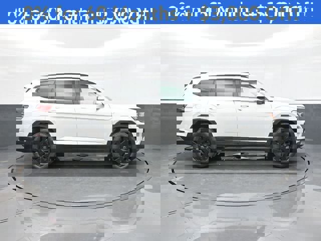 New 2026 Volkswagen Atlas SE image 8