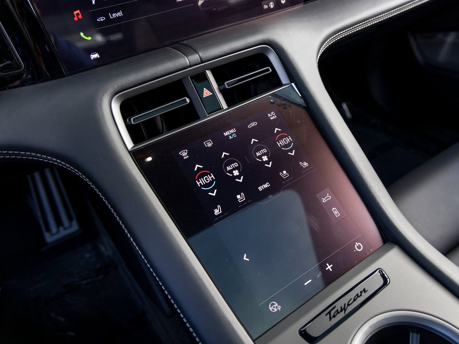New 2026 Porsche Taycan 4S AWD/4WD image 37
