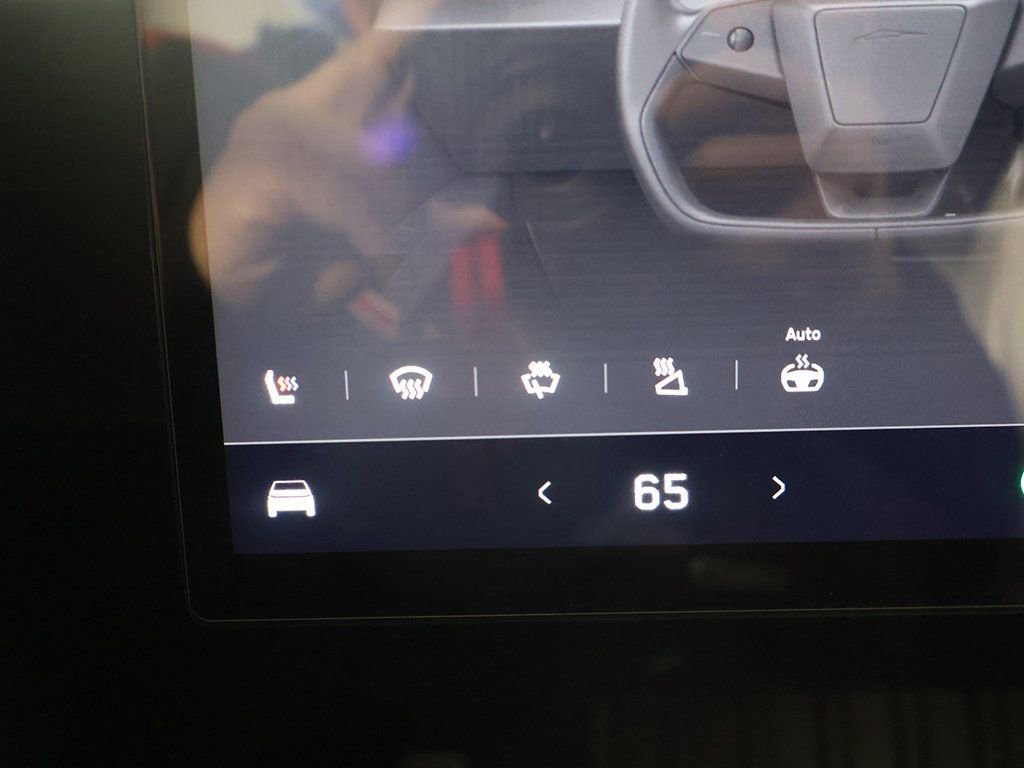 Used 2024 Tesla Cybertruck AWD Crew Cab image 50