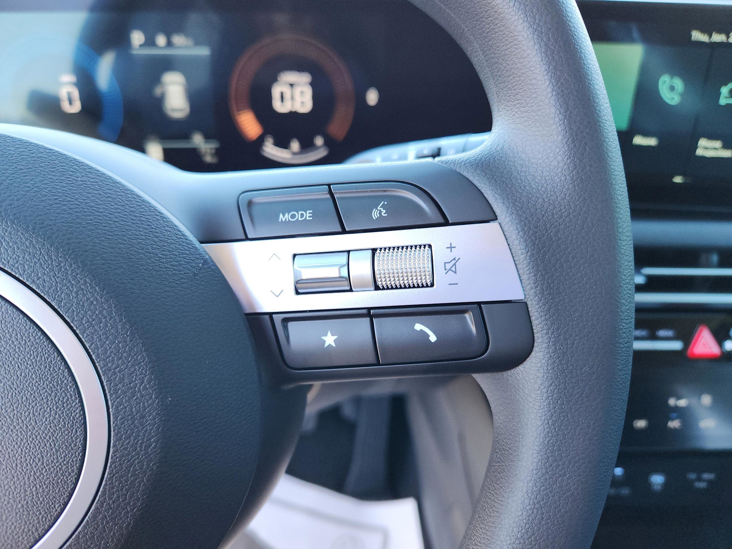 New 2026 Hyundai Tucson SEL image 32