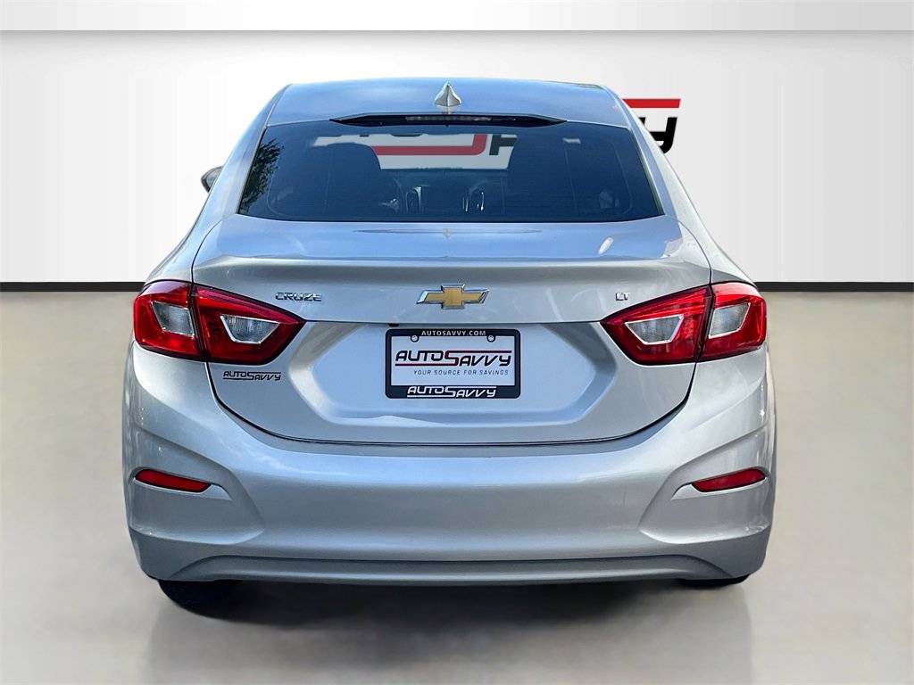 Used 2018 Chevrolet Cruze LT image 6